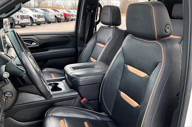 Used 2022 GMC Yukon XL AT4 w/ Max Trailering Package image 21