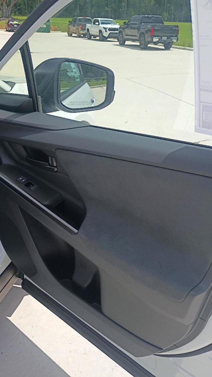 New 2026 Toyota C-HR AWD/4WD image 19