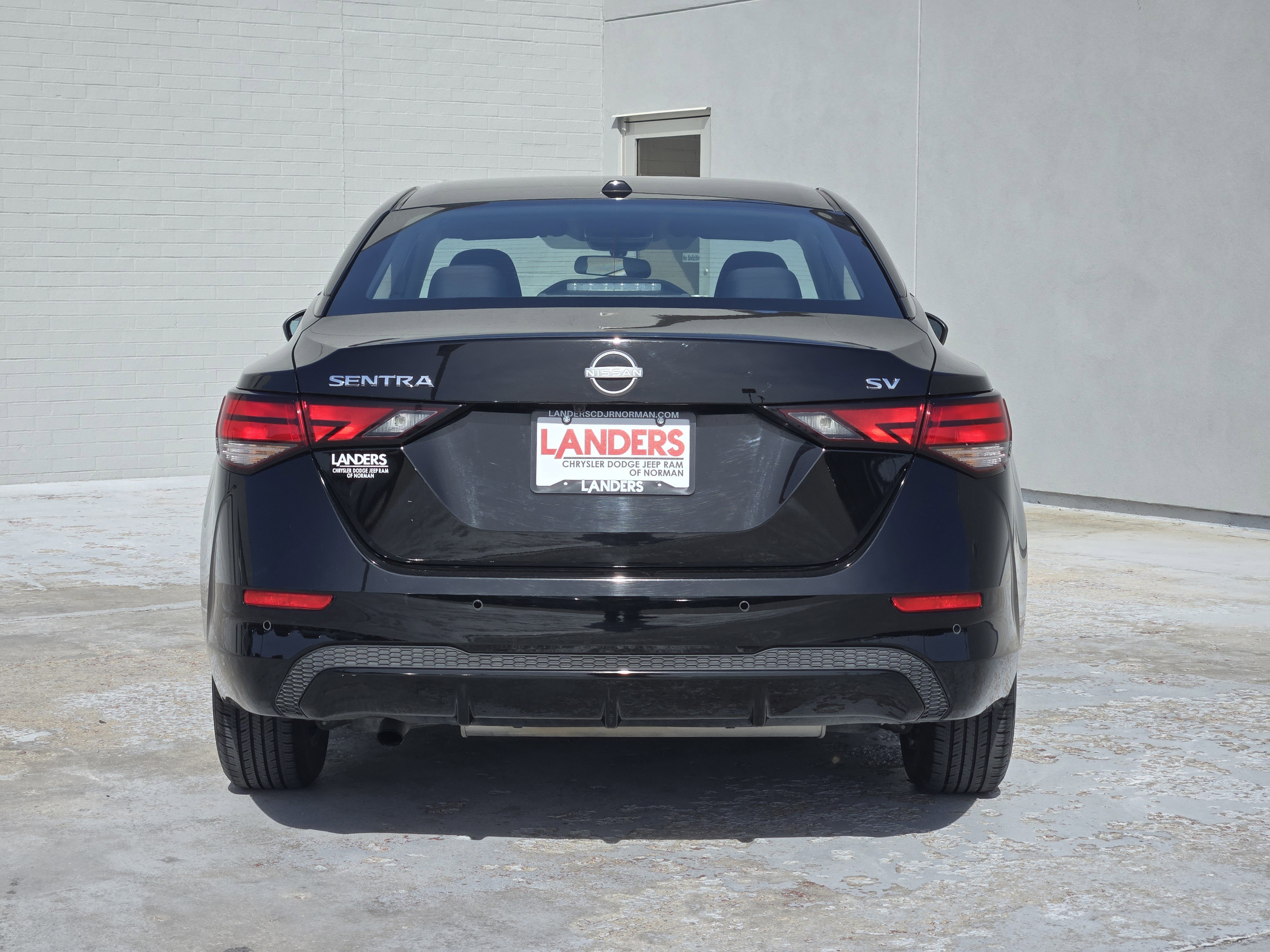 Used 2024 Nissan Sentra SV image 7