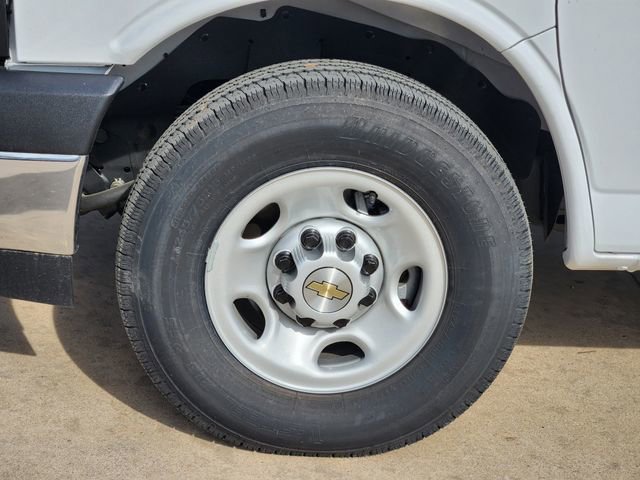 New 2025 Chevrolet Express 3500 w/ Power Convenience Package RWD image 16