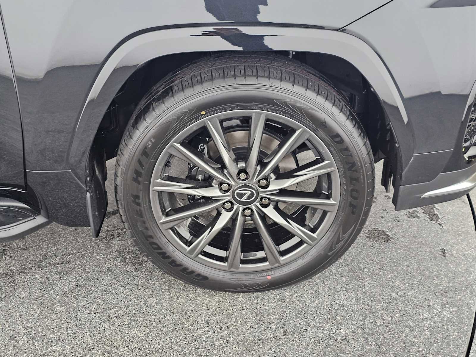 New 2026 Lexus LX 600 F Sport image 9