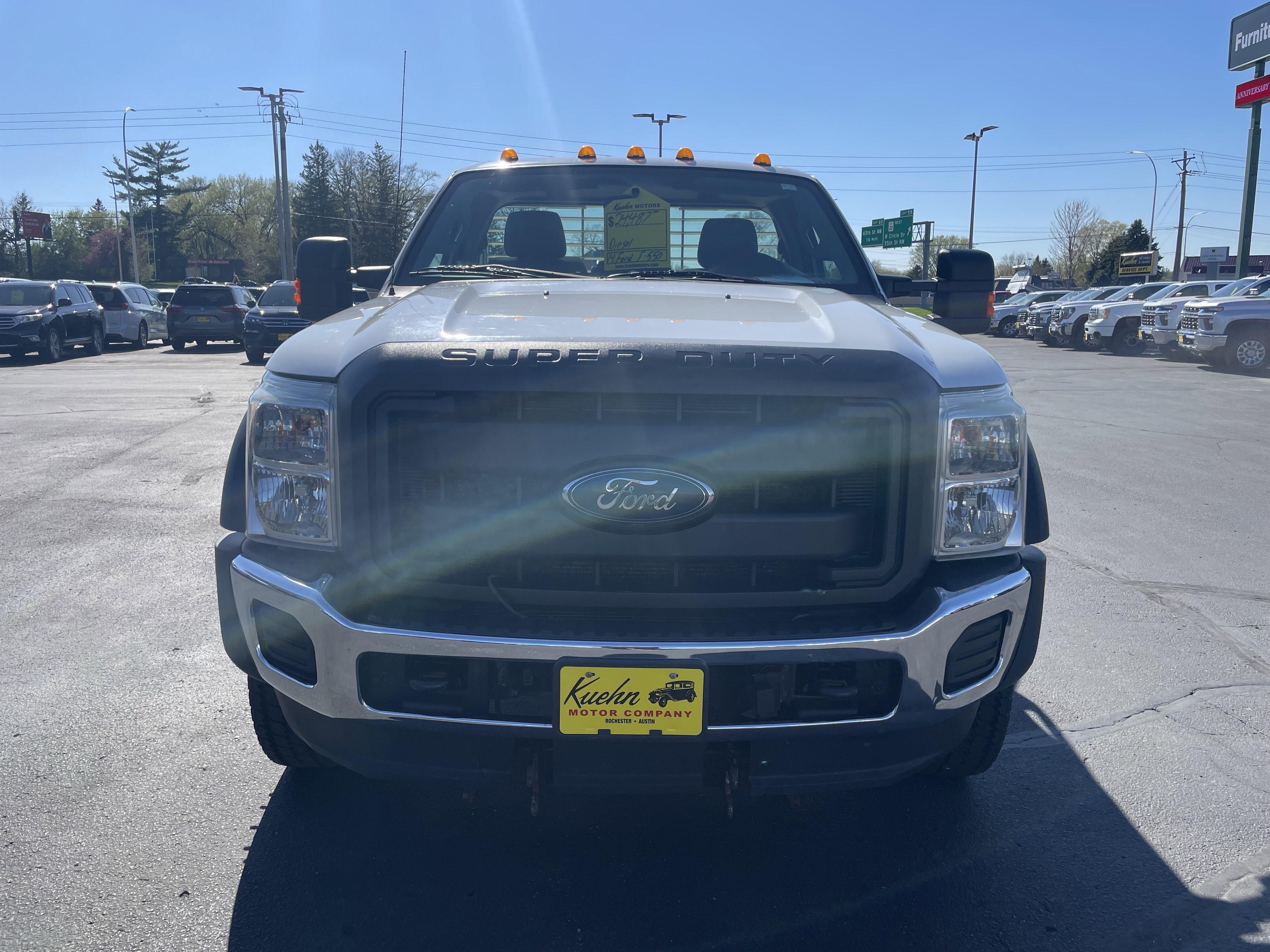 Used 2014 Ford F550 4x4 Regular Cab Super Duty image 3