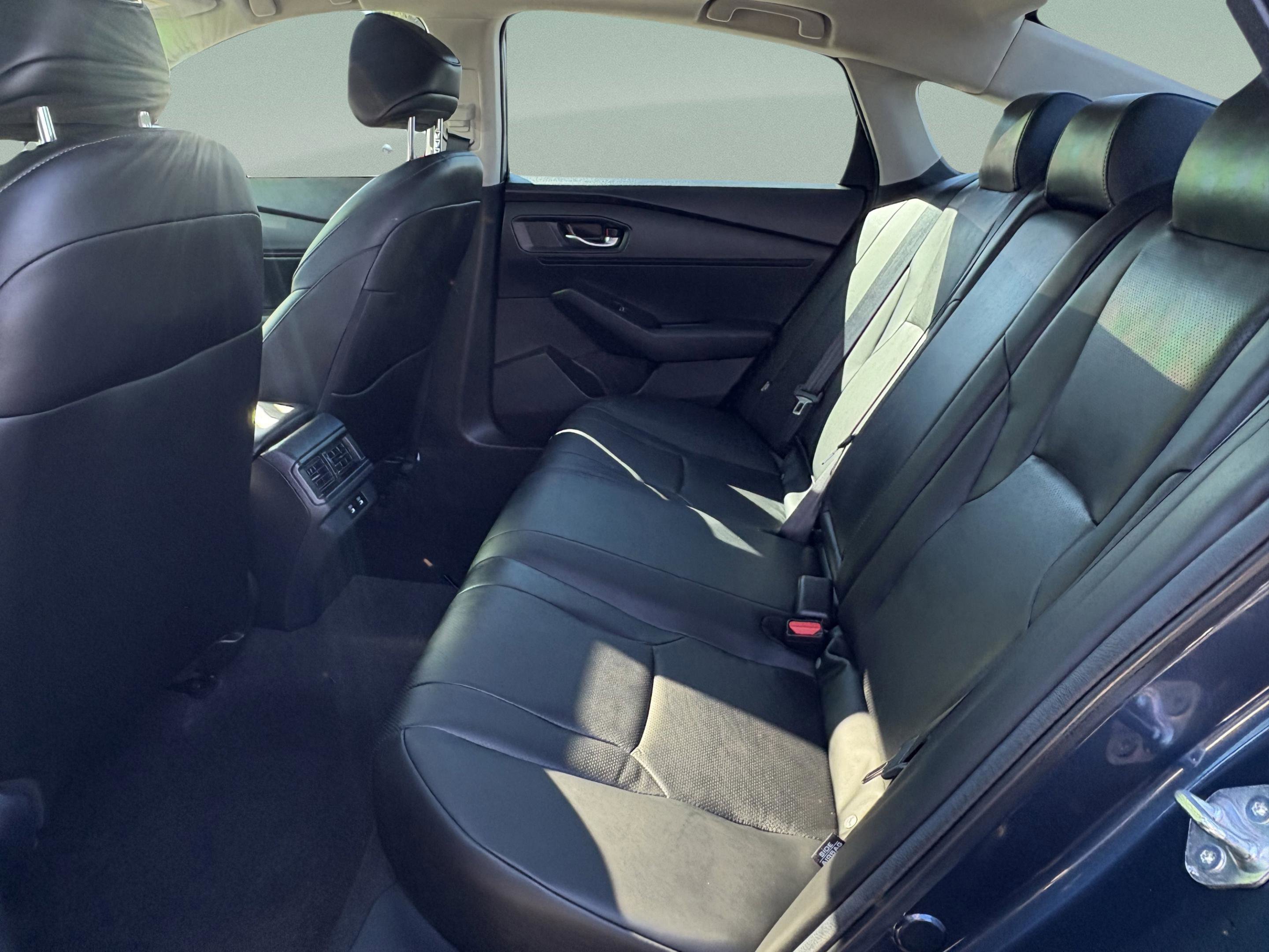 Used 2025 Honda Accord EX-L image 32