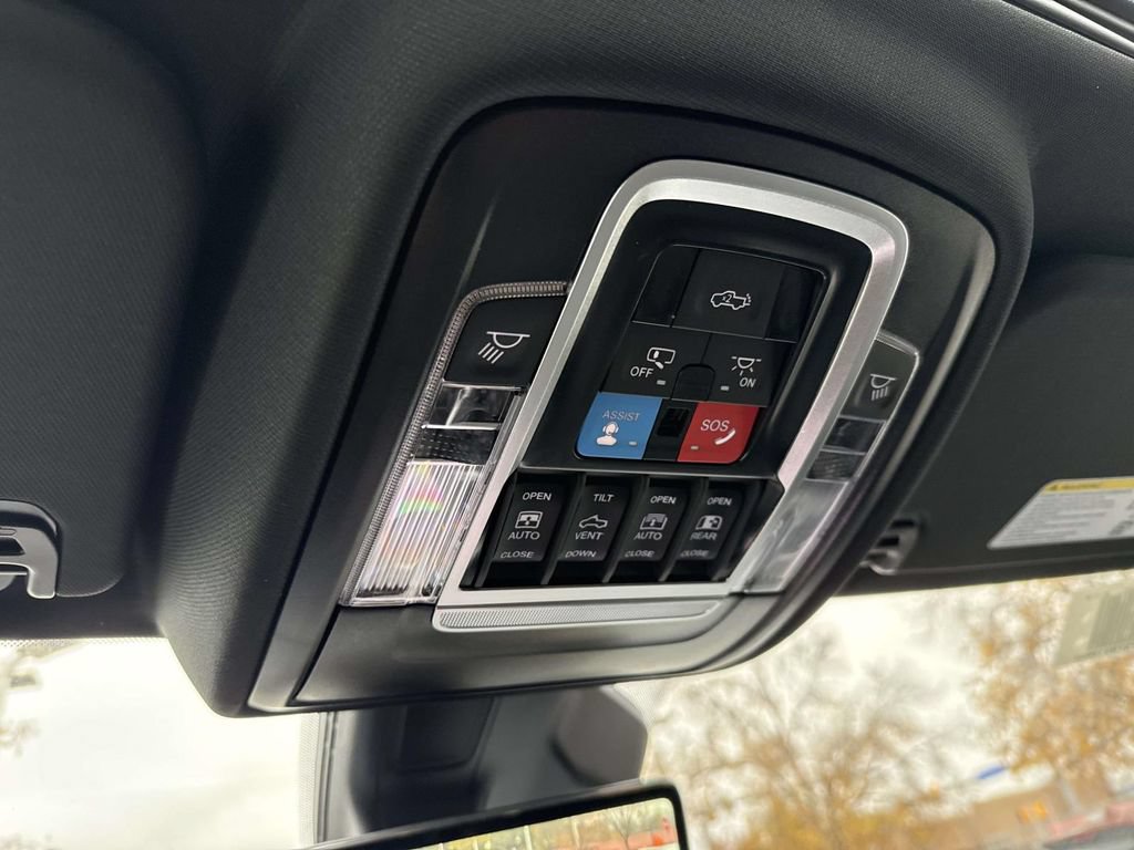 New 2026 RAM 1500 Limited AWD/4WD image 31