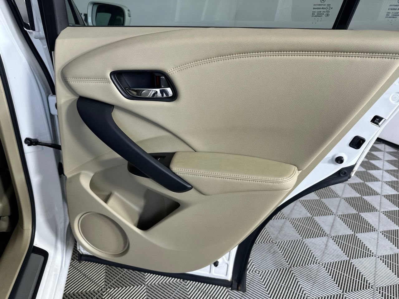 Used 2017 Acura RDX FWD w/ Technology Package image 31