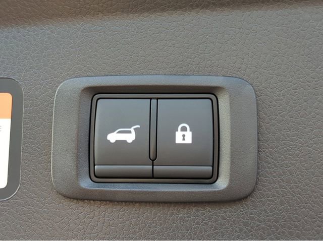 New 2025 Mitsubishi Eclipse Cross SE image 13