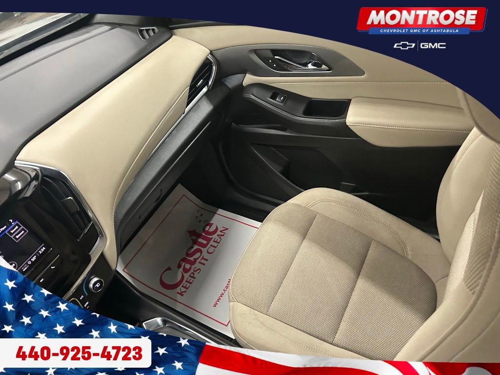 Used 2023 Chevrolet Traverse LS image 26