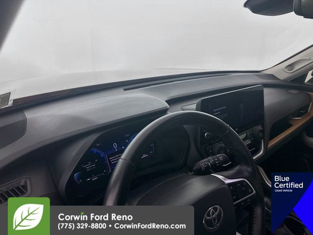 Used 2024 Toyota Grand Highlander Limited image 11