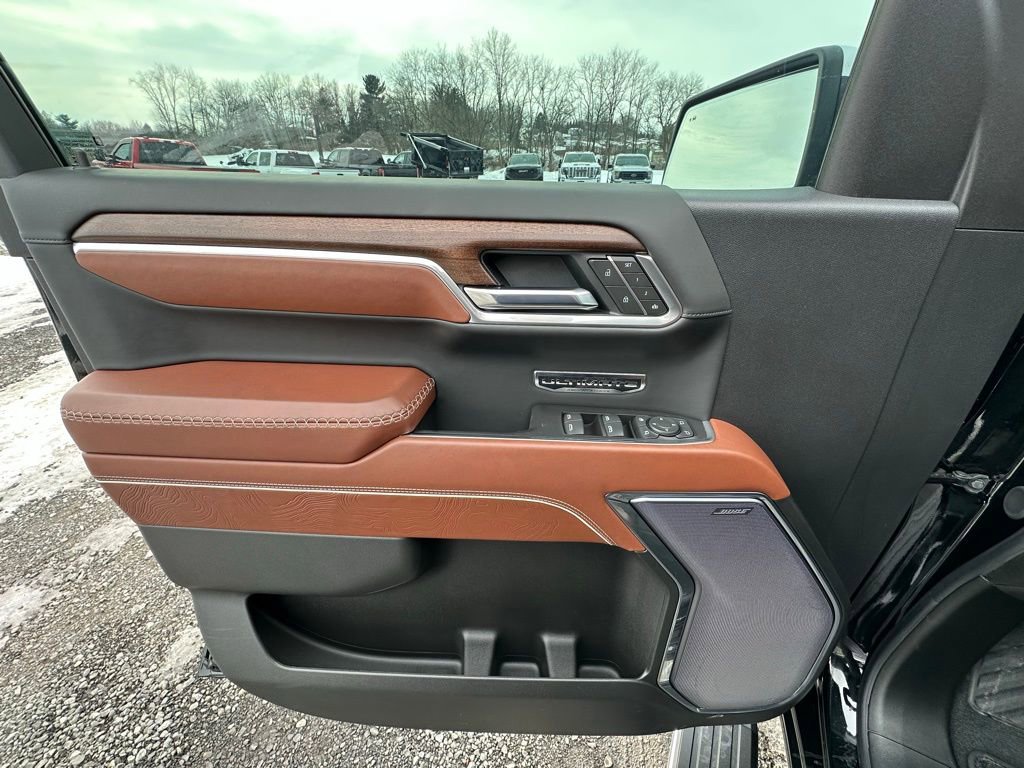 Used 2025 GMC Sierra 1500 Denali Ultimate image 6