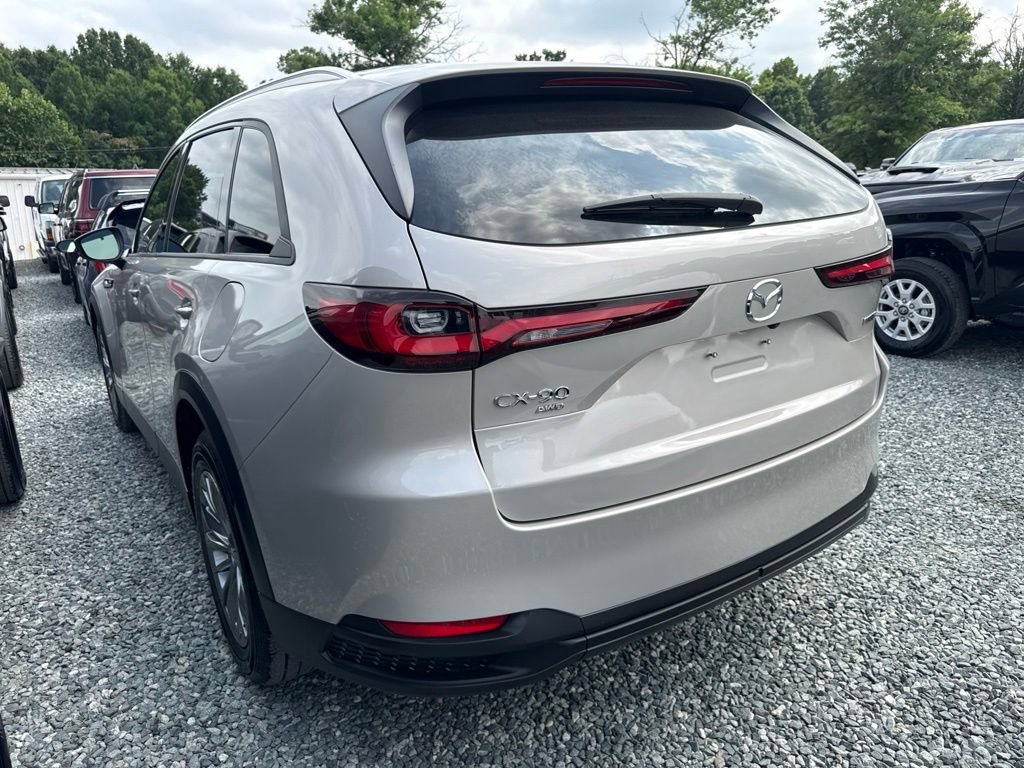 Used 2024 MAZDA CX-90 Plug-In Hybrid w/ Preferred AWD/4WD image 5