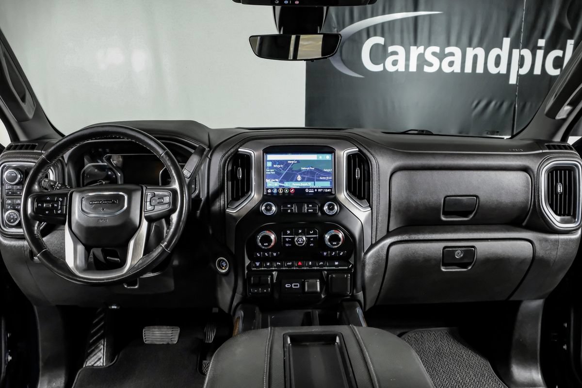 Used 2022 GMC Sierra 3500 Denali w/ Denali Ultimate Package AWD/4WD image 15