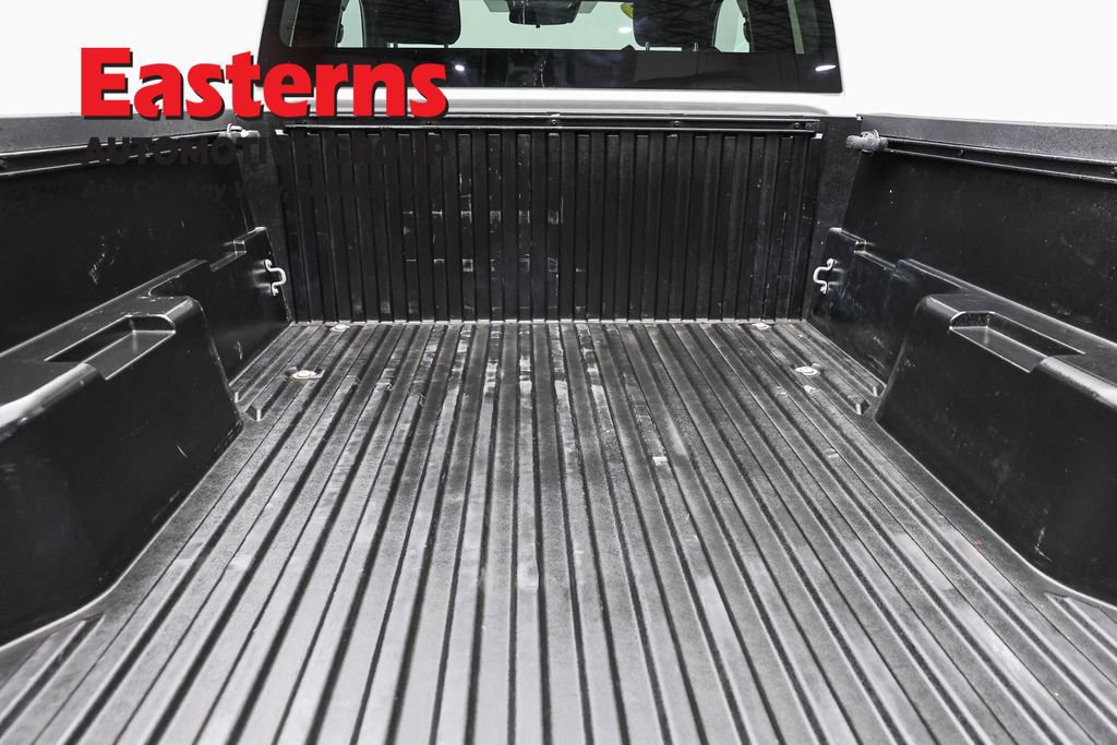 Used 2025 Toyota Tacoma SR RWD image 9