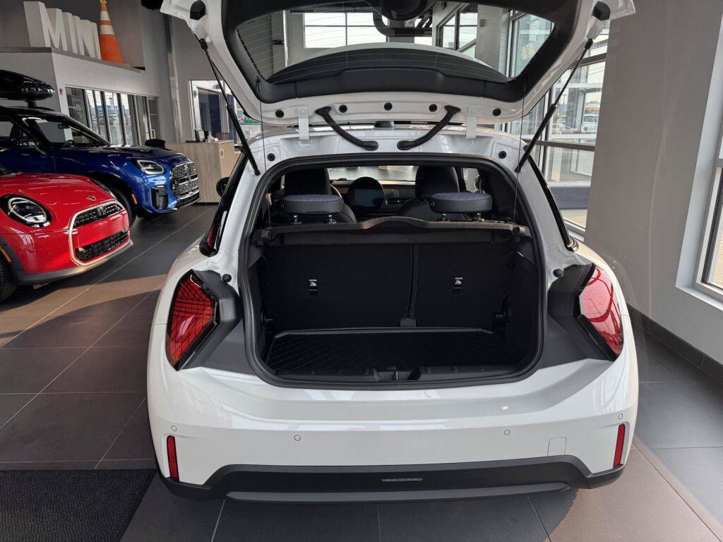 New 2026 MINI Cooper S FWD image 10