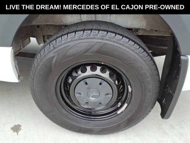 Used 2025 Mercedes-Benz Sprinter 2500 image 24