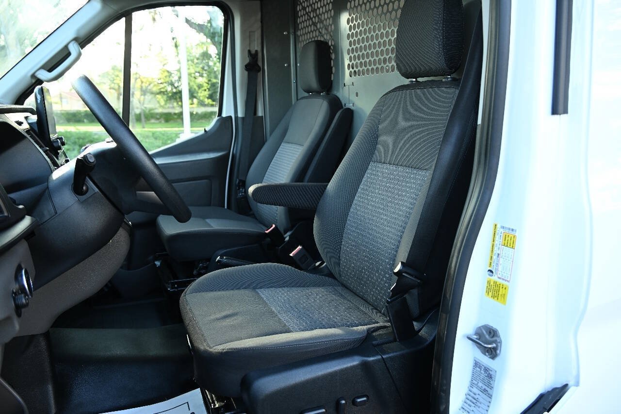 Used 2020 Ford Transit 150 Medium Roof RWD image 16