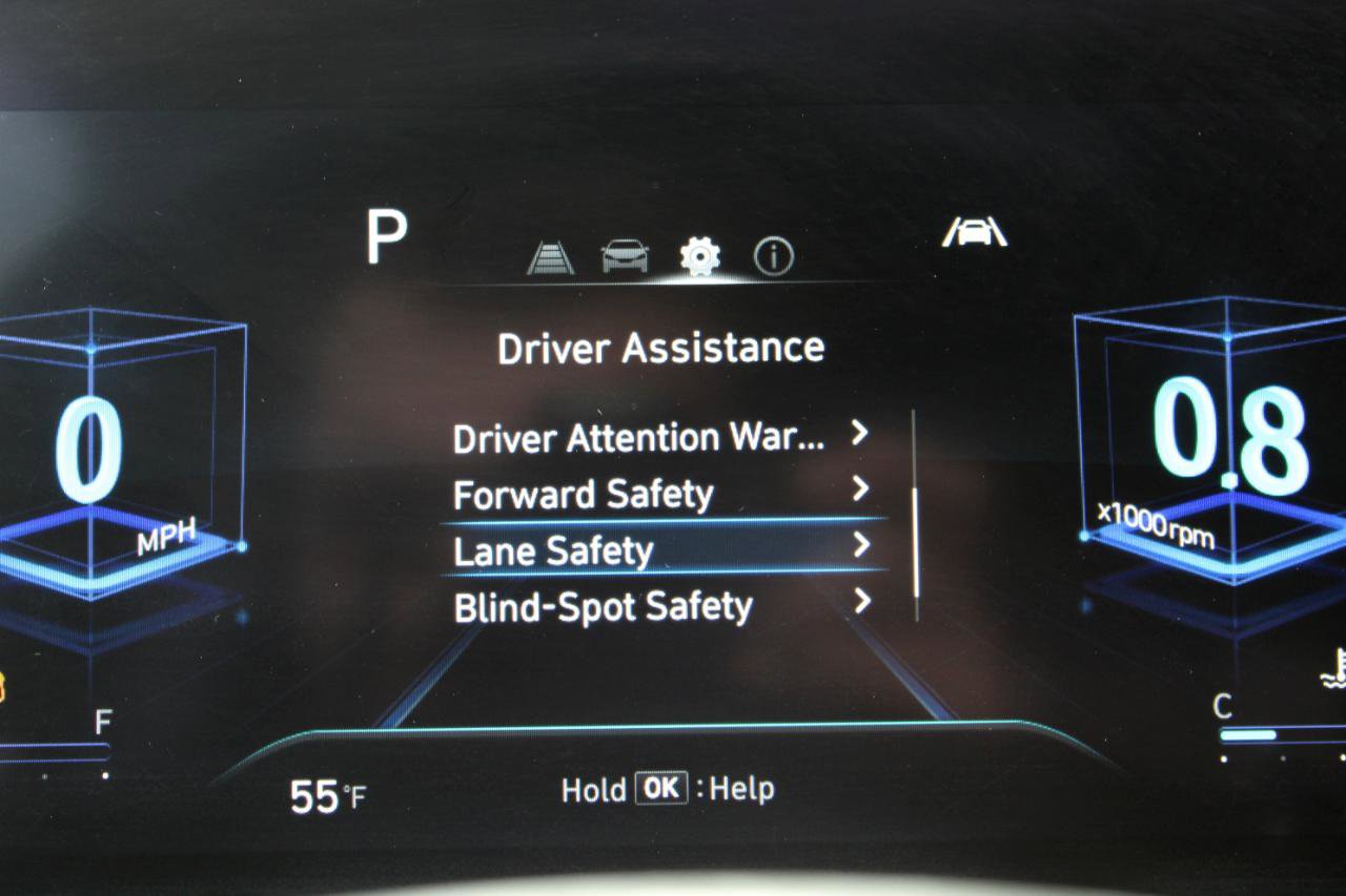 Used 2022 Hyundai Santa Cruz SEL Premium w/ Cargo Package image 21