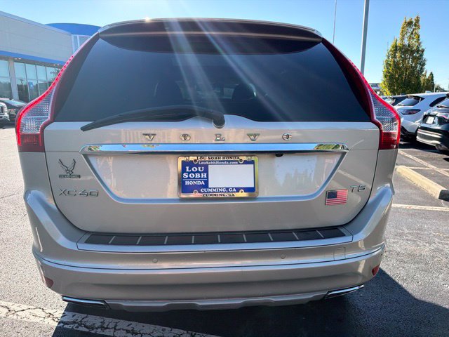 Used 2017 Volvo XC60 T5 Inscription w/ Preferred Option Package FWD image 7