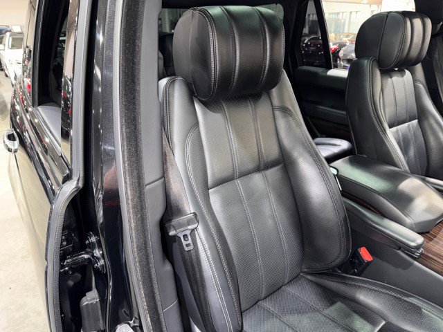Used 2014 Land Rover Range Rover Autobiography image 66