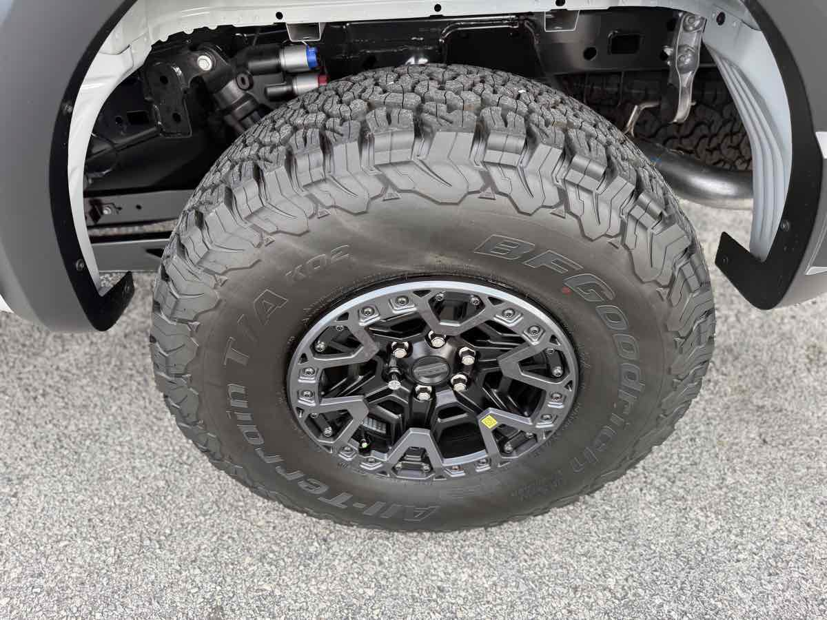 Used 2026 Ford F150 Raptor w/ Equipment Group 803A Raptor R AWD/4WD image 42
