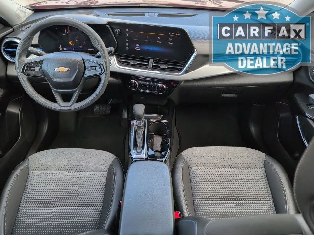 Certified 2025 Chevrolet Trax LT image 5