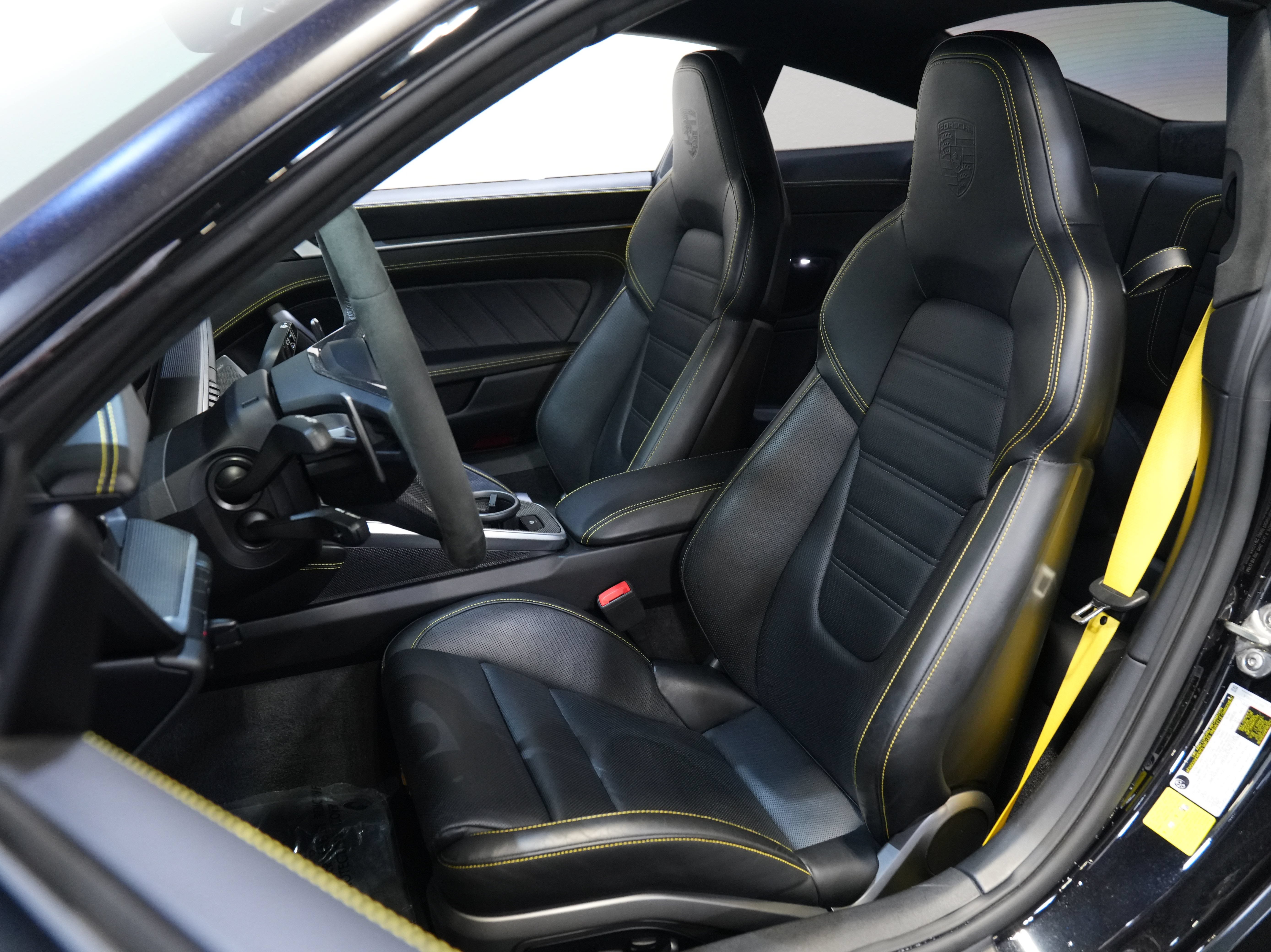 Used 2022 Porsche 911 Turbo S AWD/4WD image 28