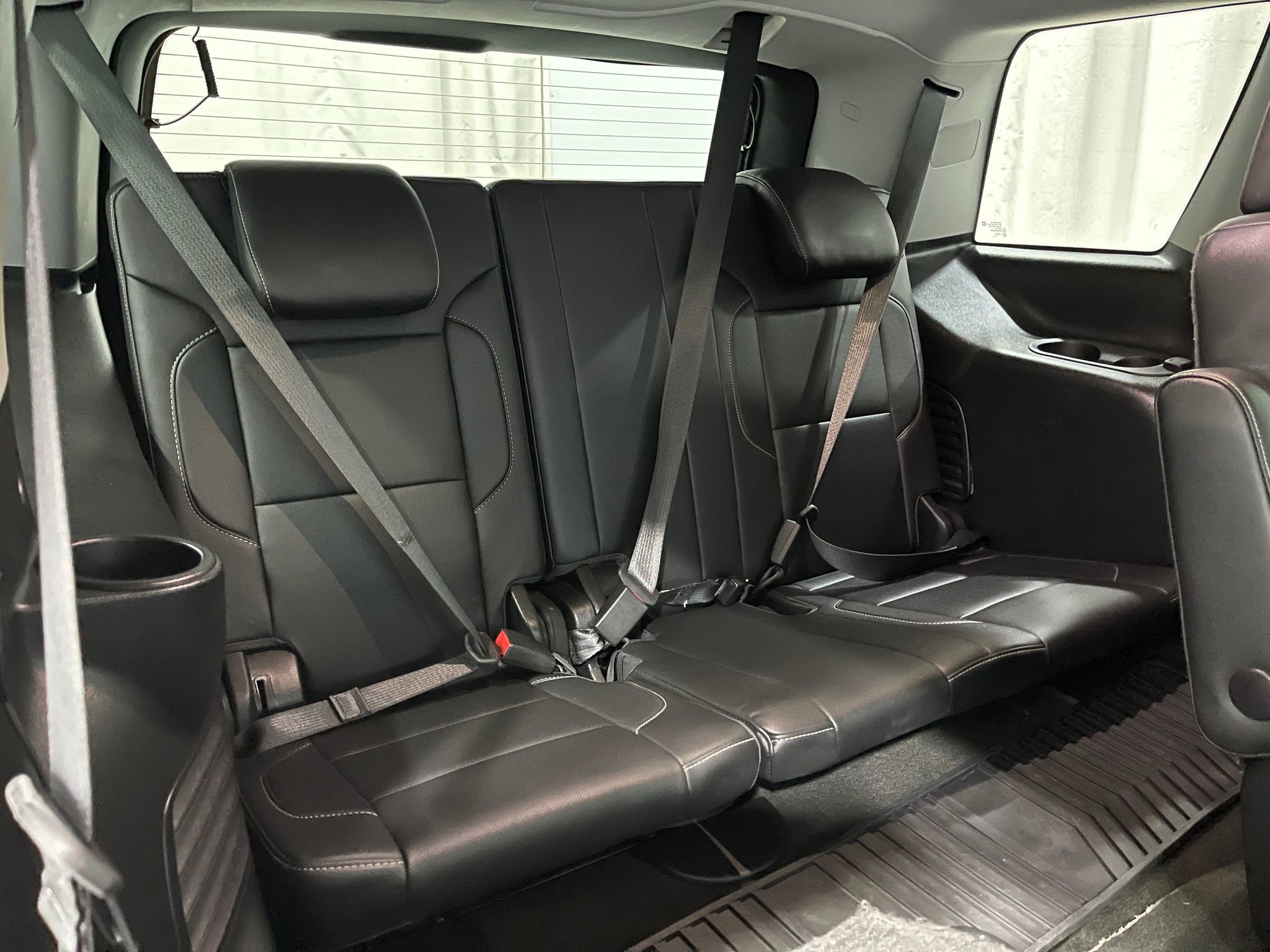 Used 2018 Chevrolet Tahoe Premier AWD/4WD image 35