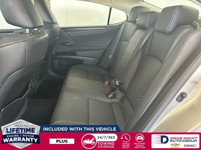Used 2022 Lexus ES 350 350 w/ Premium Package image 32