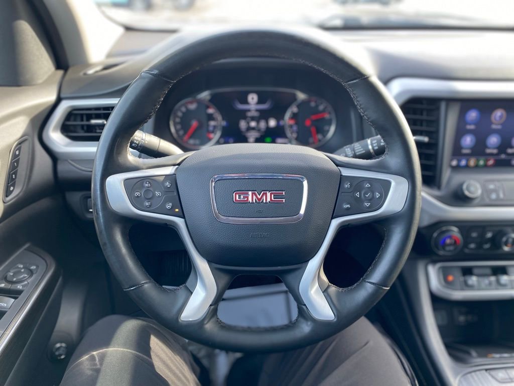 Used 2023 GMC Acadia SLT w/ Elevation Edition image 28