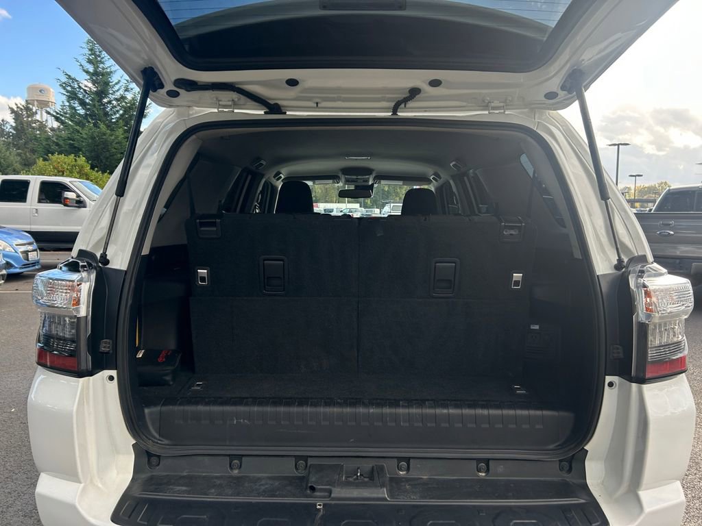 Used 2021 Toyota 4Runner SR5 image 25