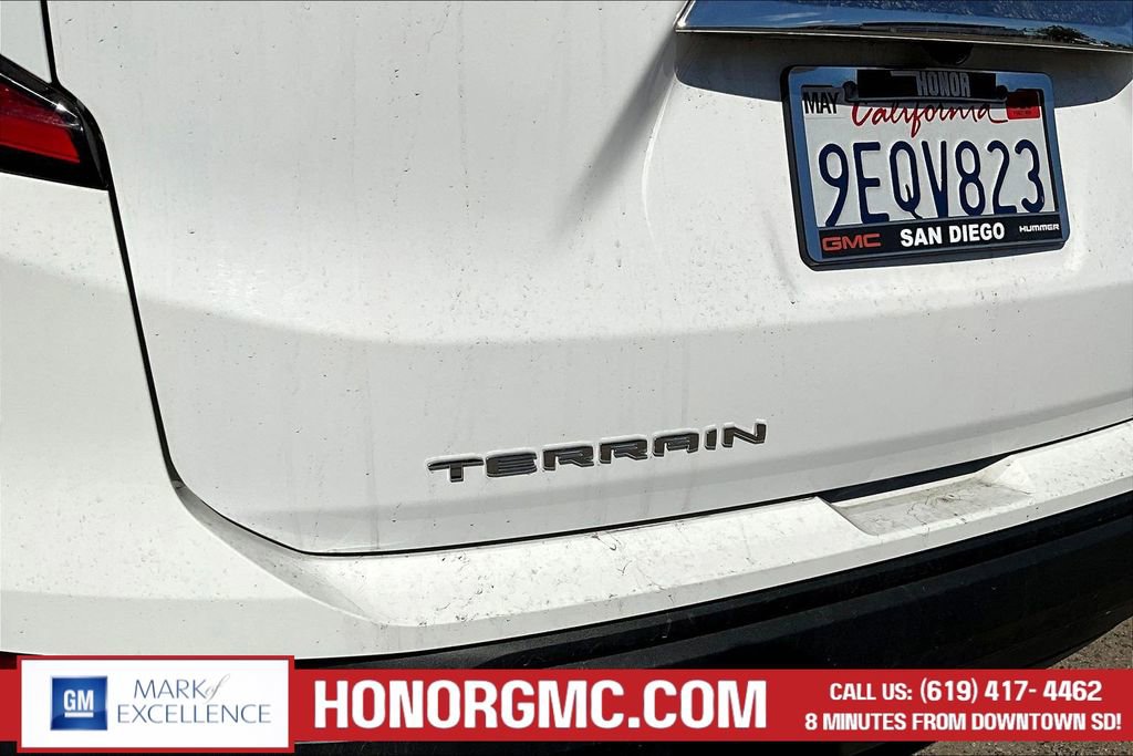 Used 2024 GMC Terrain SLE image 23
