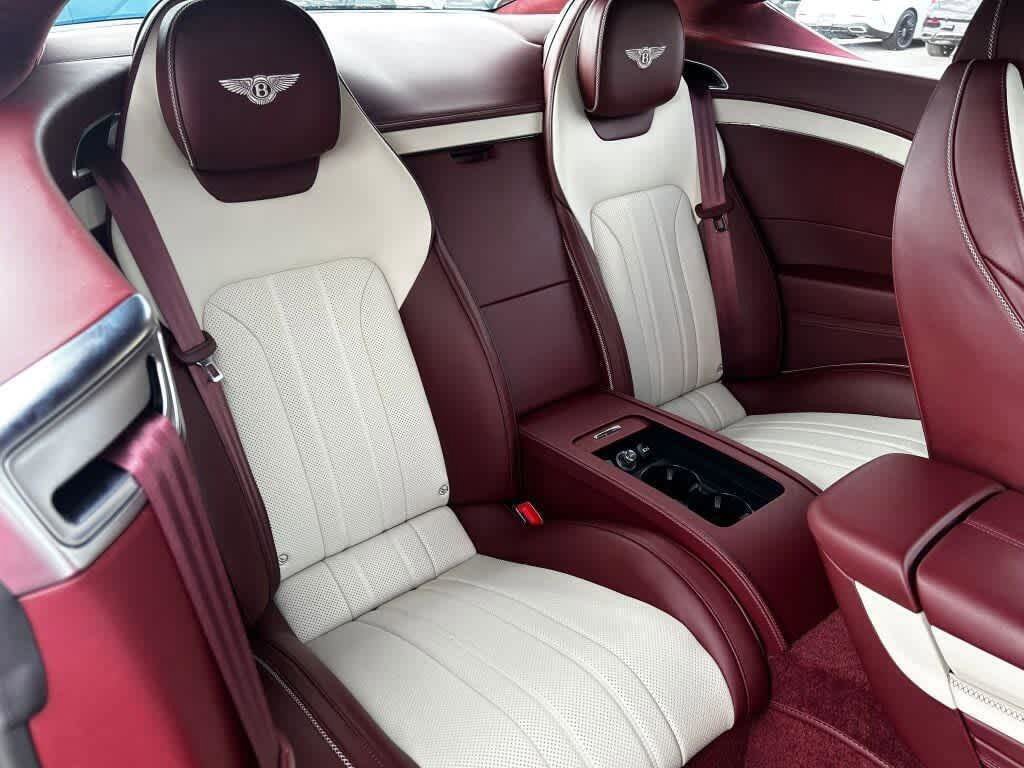 Used 2021 Bentley Continental GT image 28