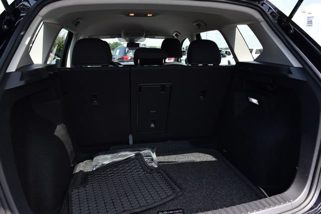 Certified 2025 Volkswagen Taos S FWD image 21