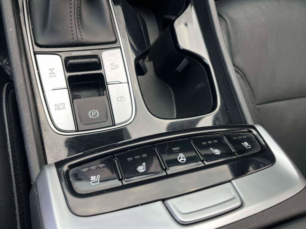 Used 2022 Hyundai Santa Cruz Limited image 20