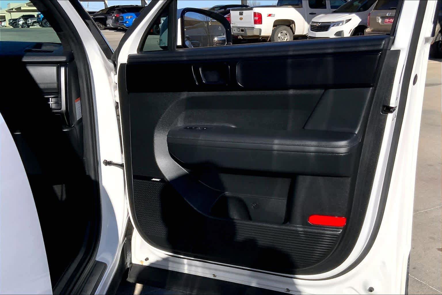 Certified 2025 Hyundai Santa Fe Calligraphy image 23