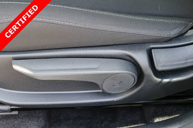 Certified 2025 Hyundai Elantra SEL FWD image 24