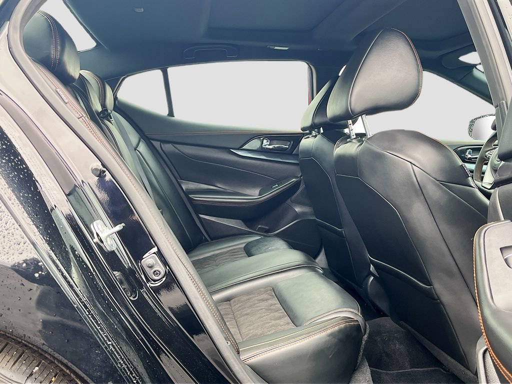 Used 2023 Nissan Maxima SR w/ Sport Mat Group image 26