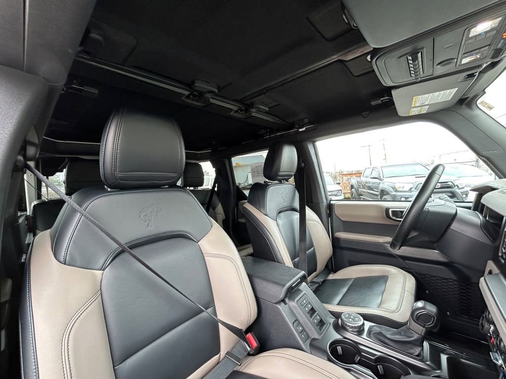 Used 2023 Ford Bronco Wildtrak image 27