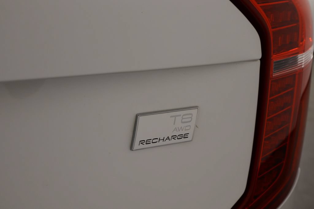Used 2023 Volvo XC90 T8 Plus w/ Protection Package Premier AWD/4WD image 36