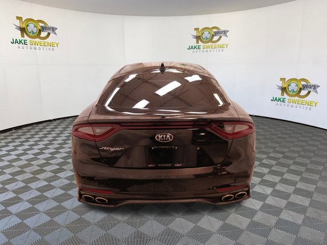 Used 2018 Kia Stinger RWD image 9