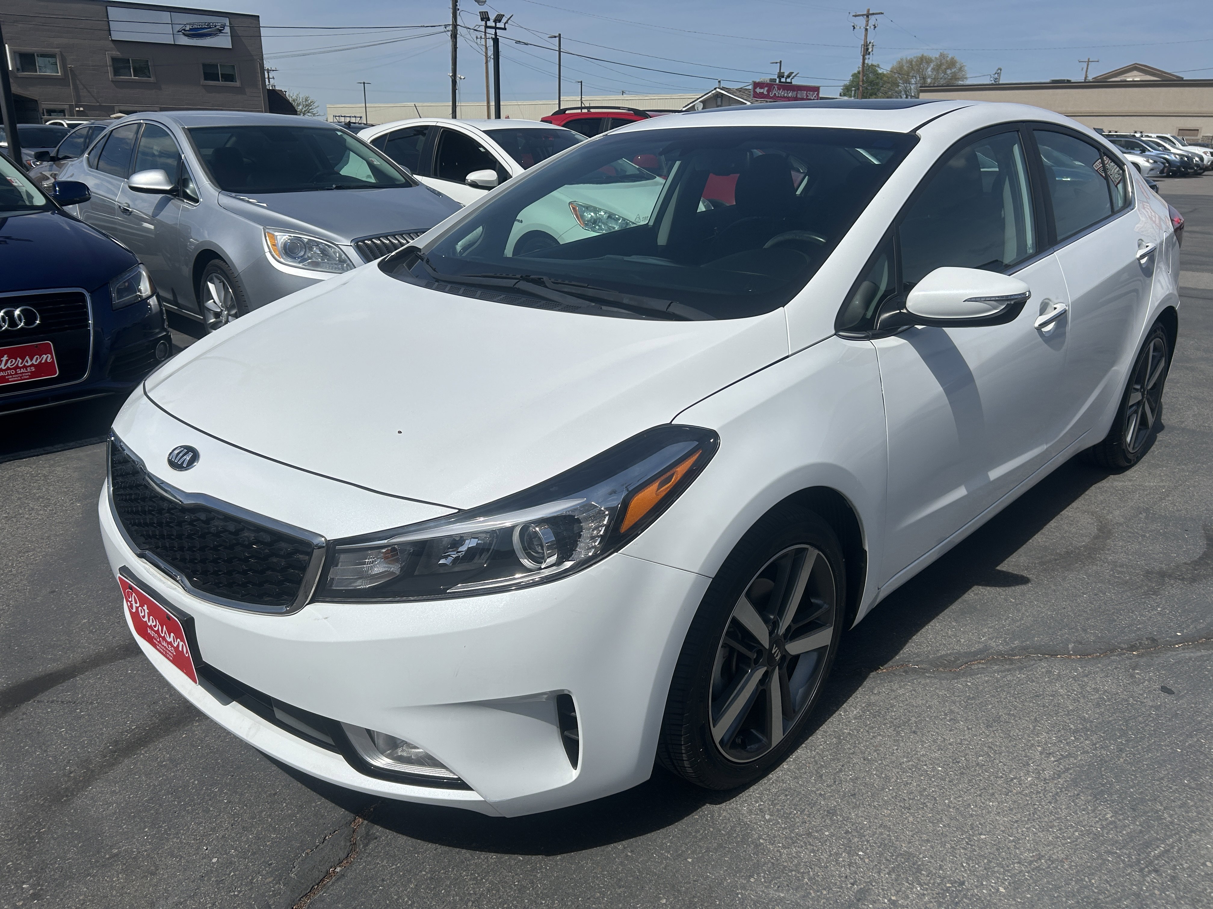 Used 2018 Kia Forte EX w/ EX Premium Plus Package FWD image 2