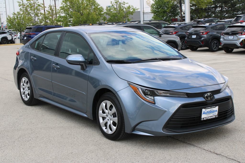 Used 2024 Toyota Corolla LE FWD image 3