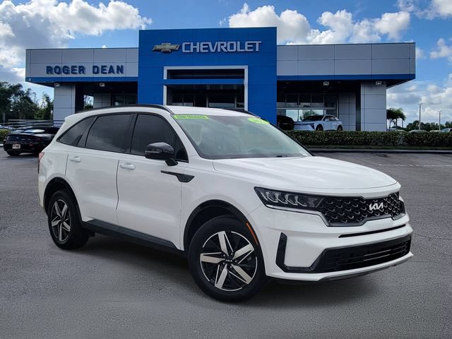 Used 2023 Kia Sorento S