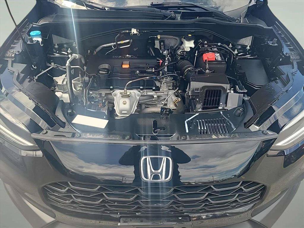 Used 2023 Honda HR-V LX image 9