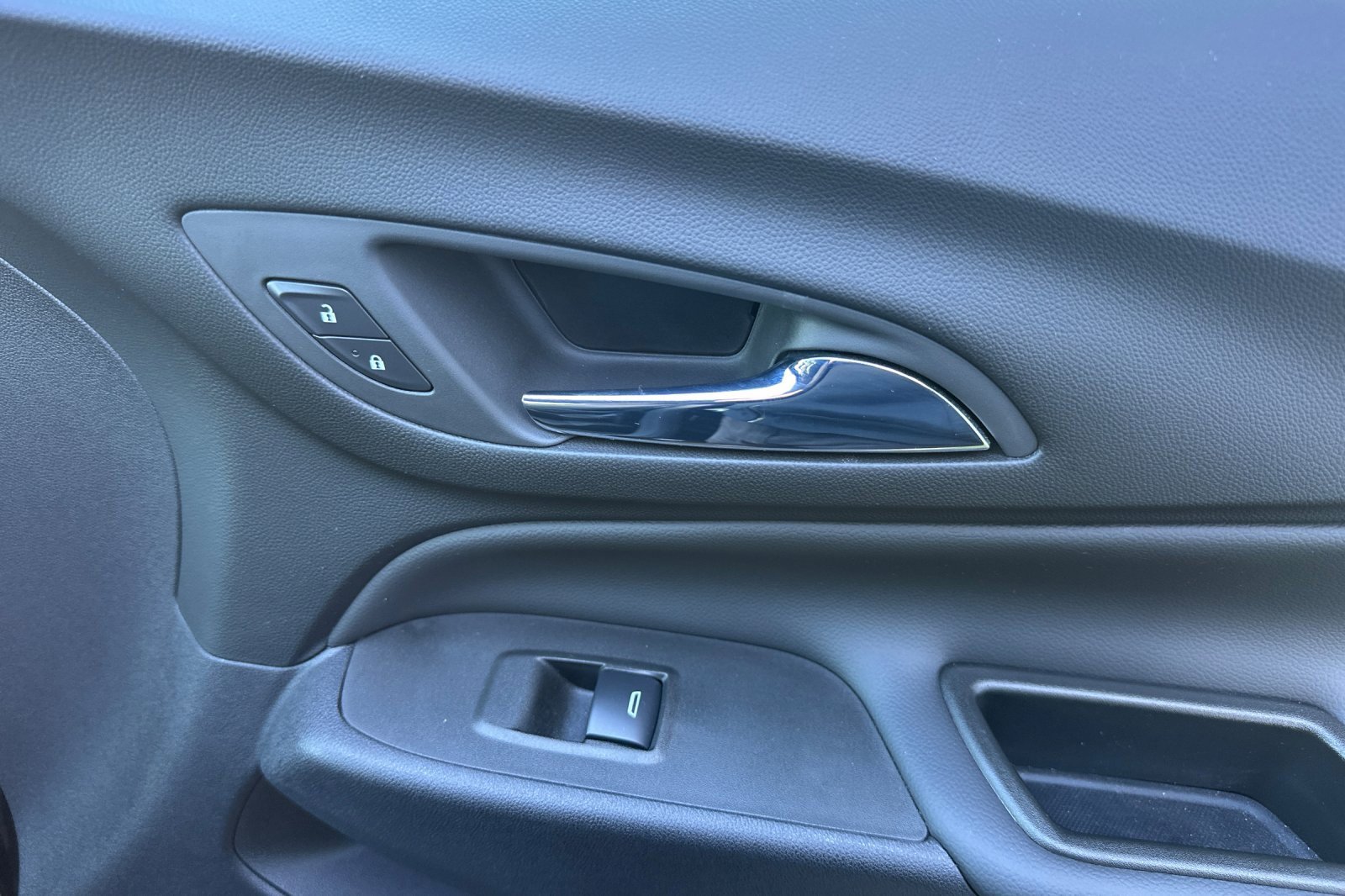 Used 2024 Chevrolet Equinox LT image 22