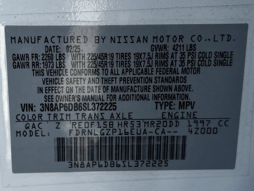 Used 2025 Nissan Kicks SR AWD/4WD image 34