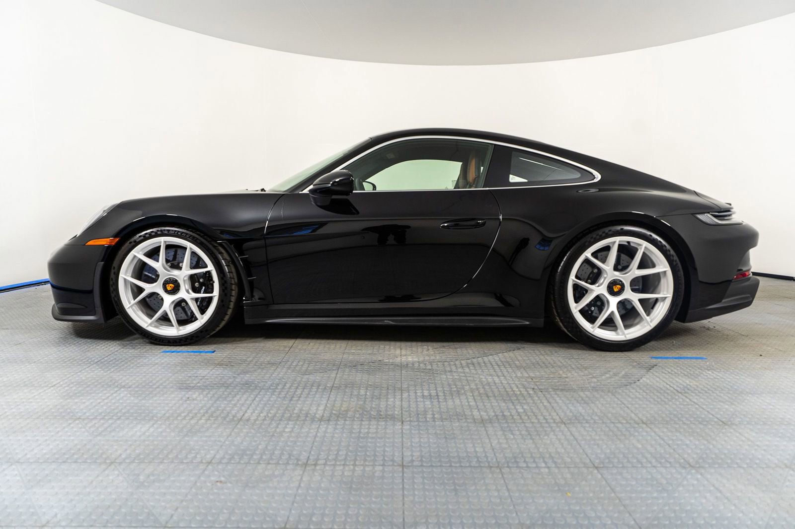 Used 2024 Porsche 911 GT3 RS image 3