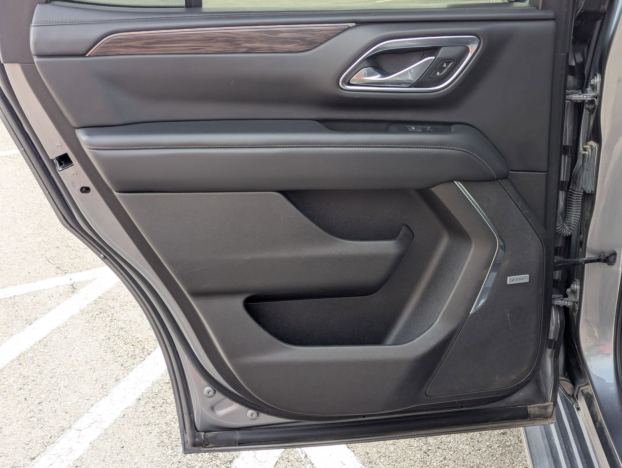 Used 2021 Chevrolet Tahoe LT image 16