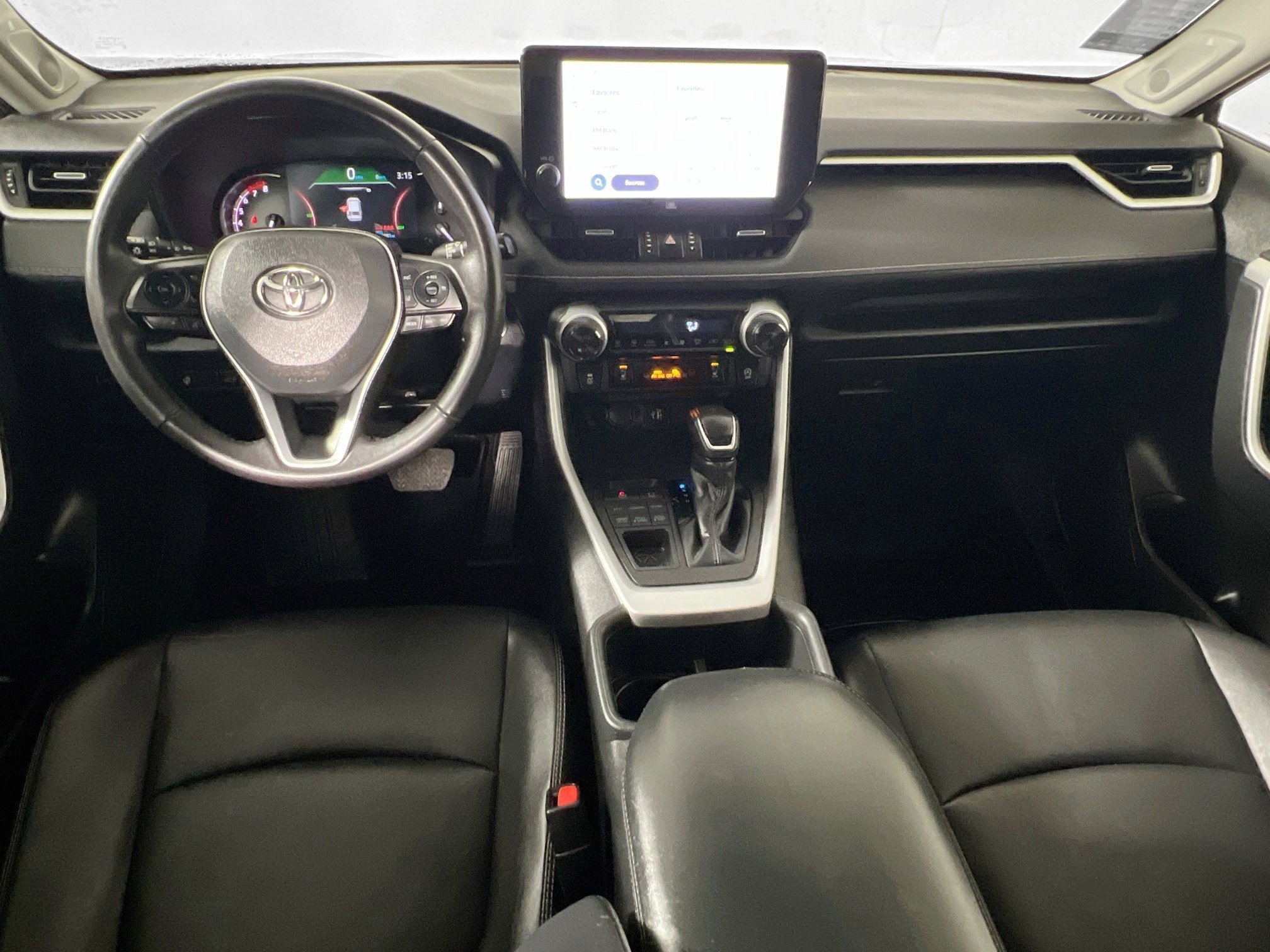 Used 2023 Toyota RAV4 XLE Premium AWD/4WD image 29