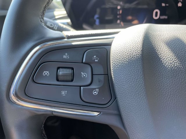 Used 2025 Buick Envista Preferred w/ Convenience I Package FWD image 24