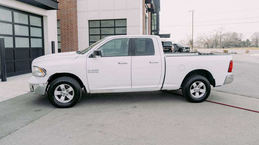 Used 2014 RAM 1500 Classic SLT w/ Luxury Group image 5